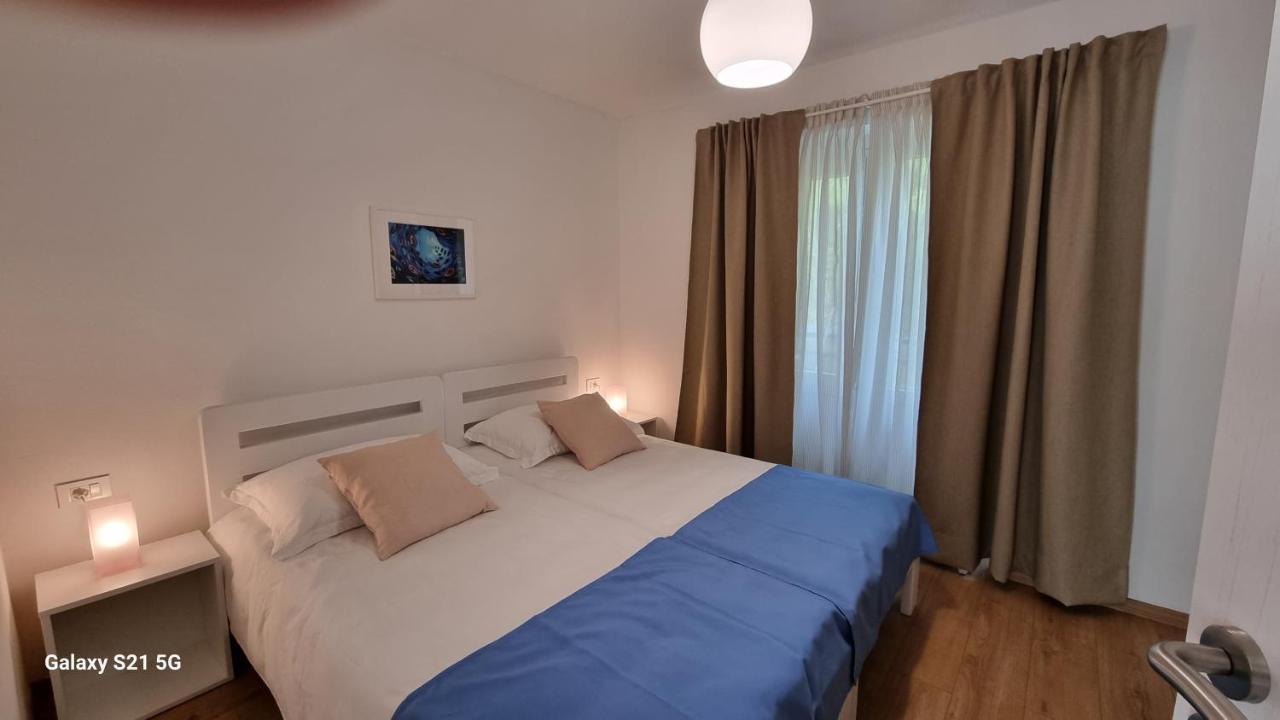 Apartment Rivarela Blu - Newly Renovated And Top Location Near Sea Novigrad  Exterior photo